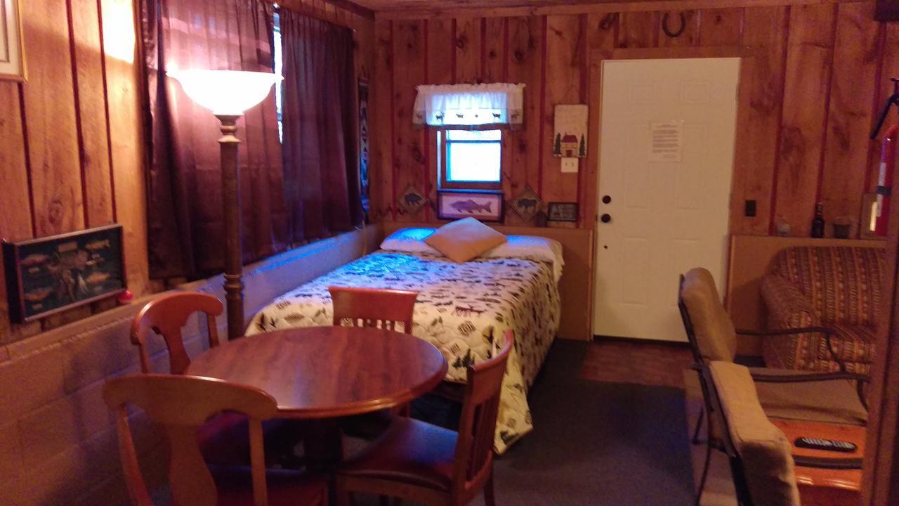 Alpine Motel Branch Eksteriør bilde